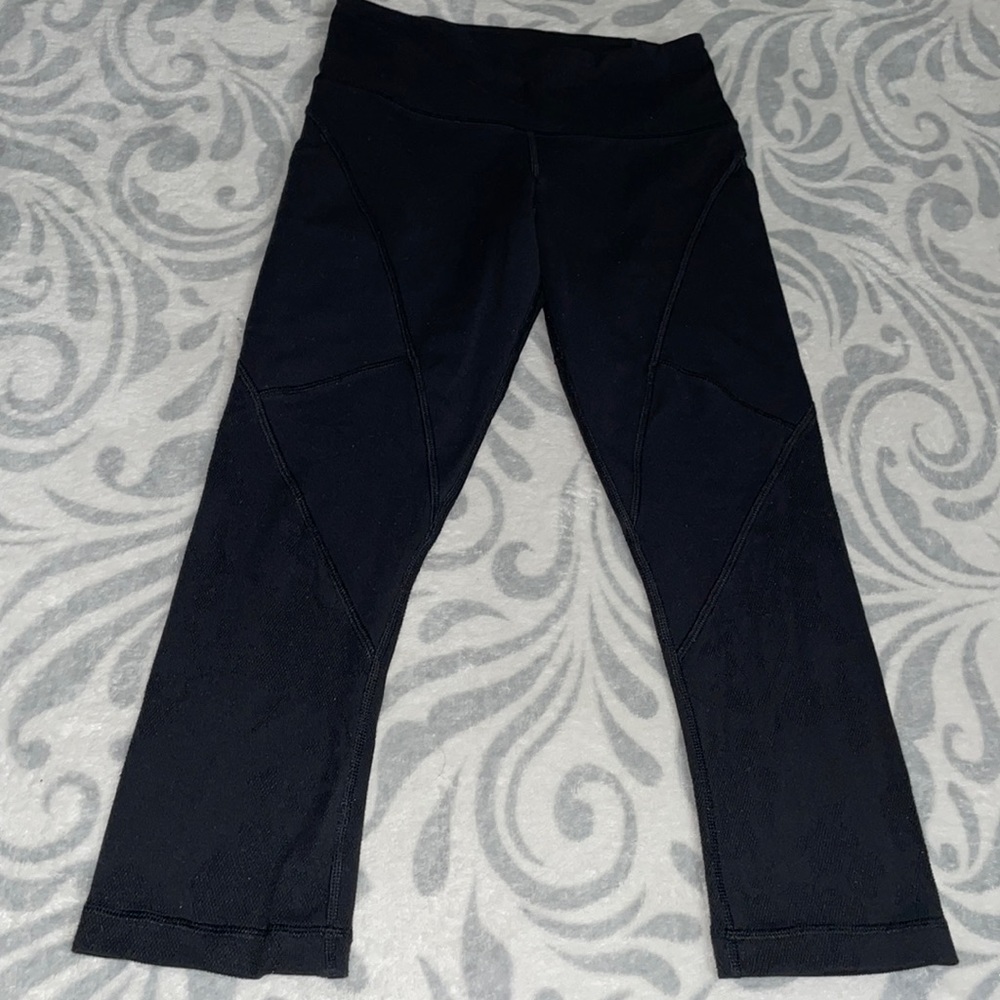 Lululemon leggings capri